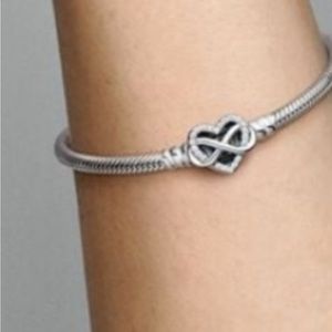 Pandora infinity heart clasp bracelet